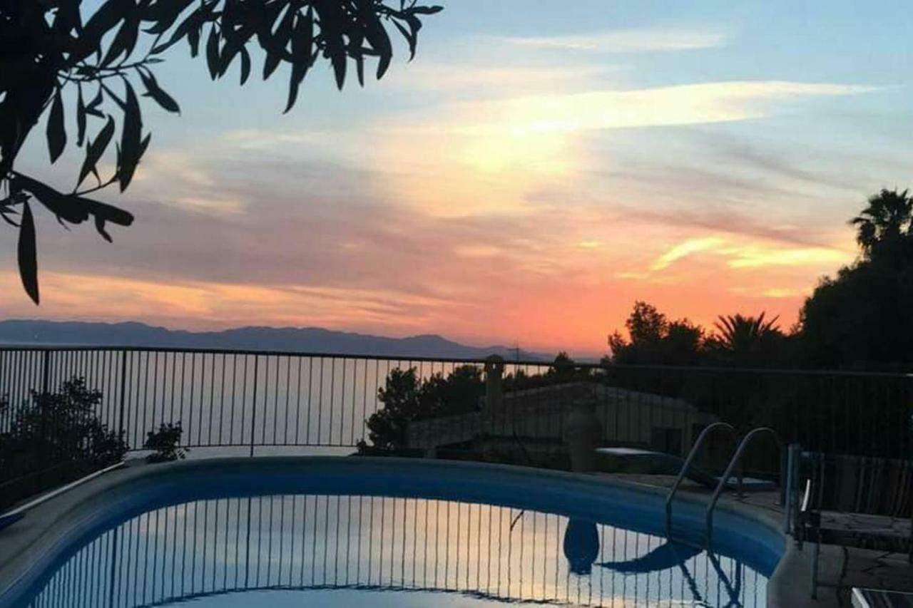 Villa Panoramica Tra Suggestive Notti Stellate. توري ديل ستيل المظهر الخارجي الصورة